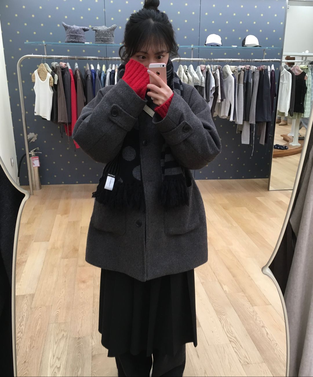 MUSINSA | OHESHIO DOT STRIPE MUFFLER, CHARCOAL
