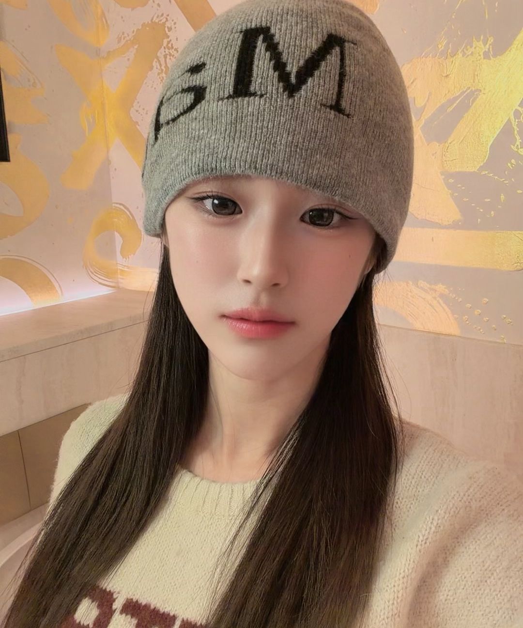 matin kim グレービーニー MUSINSA公式 | MATIN KIM LOGO JACQUARD SHORT BEANIE IN GREY