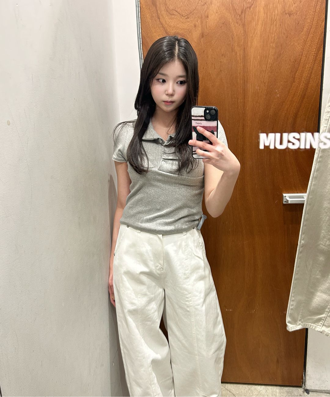 MUSINSA公式 | ILLIGO ドットピンタックカラーTシャツブラック