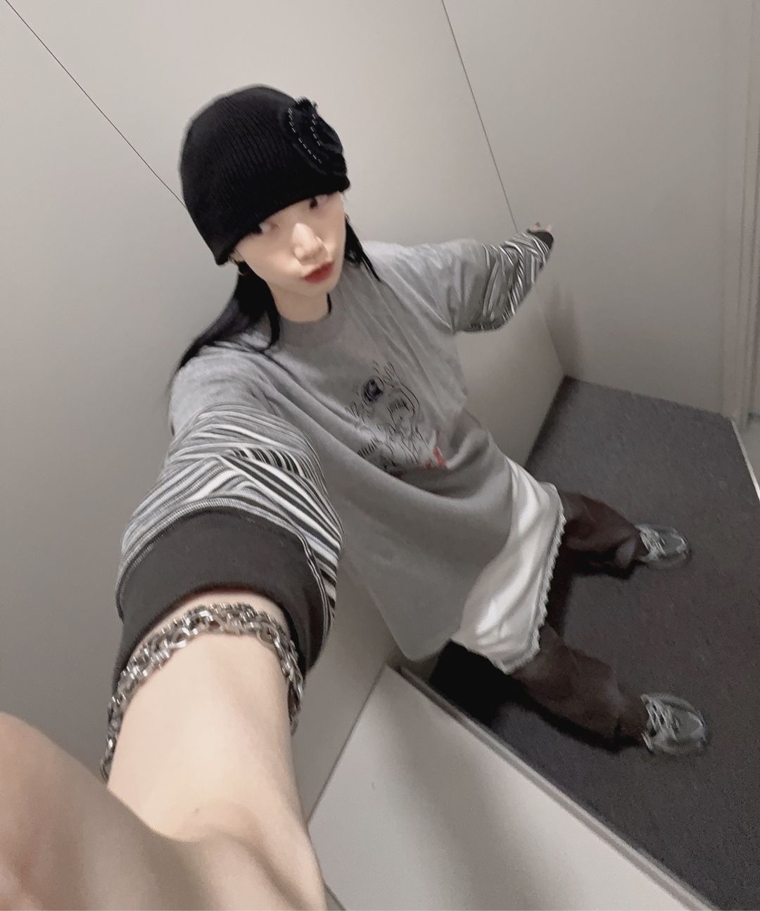 셋업이엑스이(SETUP-EXE) PEARL CORSAGE BEANIE / MELANGE GRAY