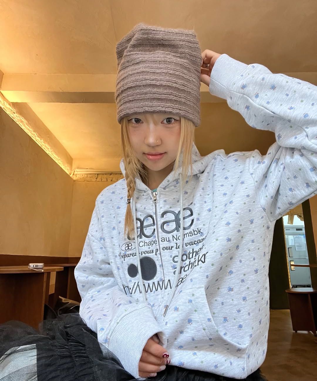 MUSINSA公式 | AEAE WEB LOGO FLOWER HOOD ZIP UP [PINK]