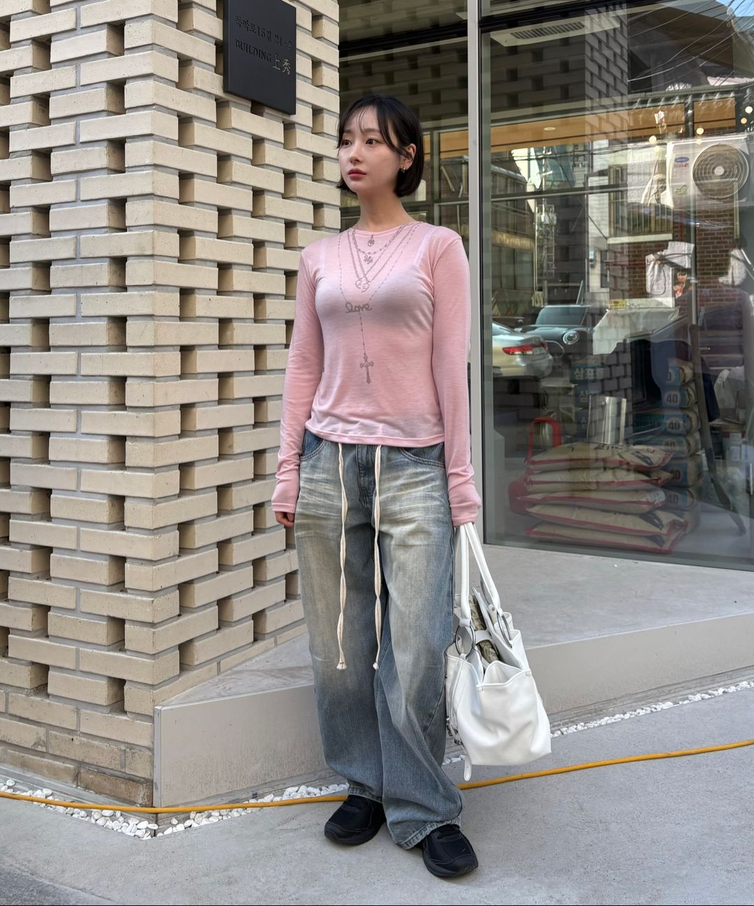 스컬프터(SCULPTOR) Faux Necklace Tee Baby Pink - 사이즈 & 후기