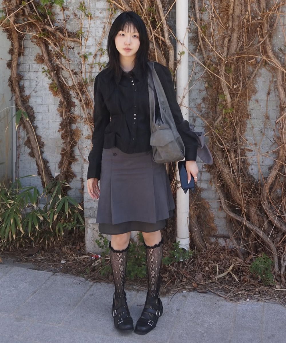 MUSINSA | MISEKI SEOUL Layered pleats midi skirt CHARCOAL