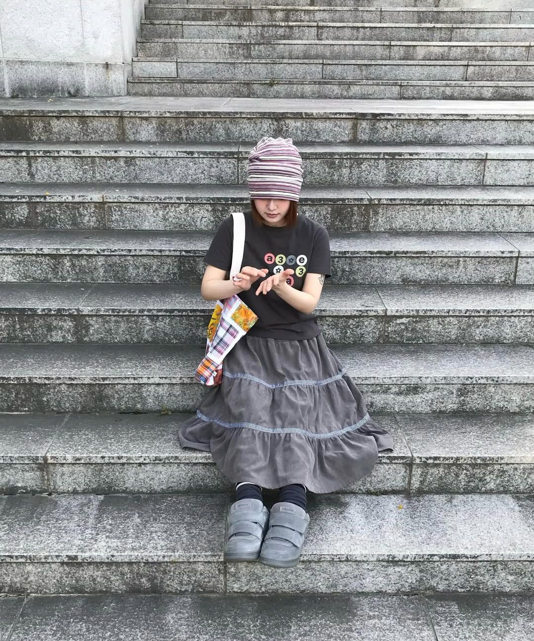 aeae CHECK MIDI TIERED SKIRT ミディスカート MUSINSA | AEAE CHECK MIDI TIERED SKIRT [BROWN]