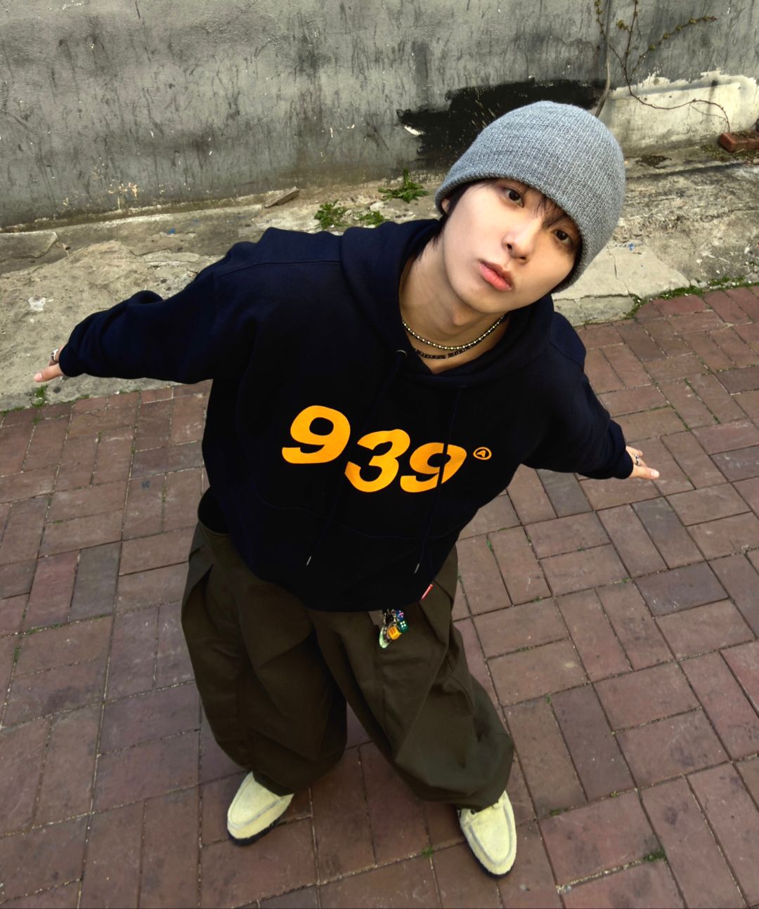 MUSINSA | ARCHIVE BOLD 939 LOGO HOOD_WHITE