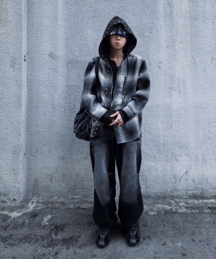 MUSINSA公式 | BLR Embossed Wave Washing Wide Denim Pants Black