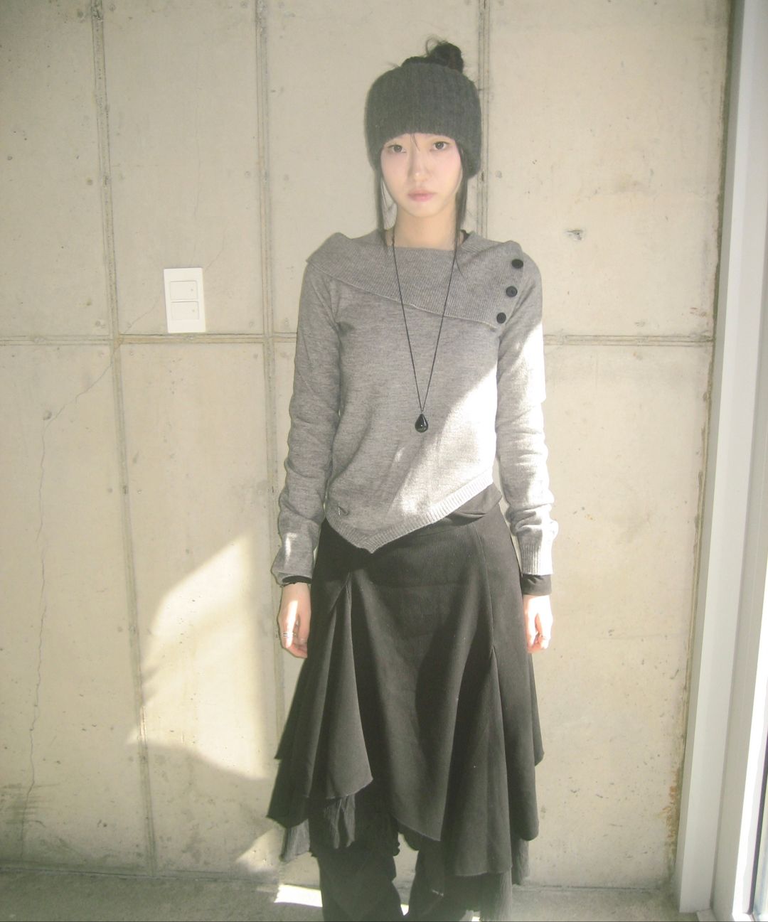 Miseki seoul Flutter folding skirt グレー MUSINSA | MISEKI SEOUL Unbalanced layered skirt BLACK