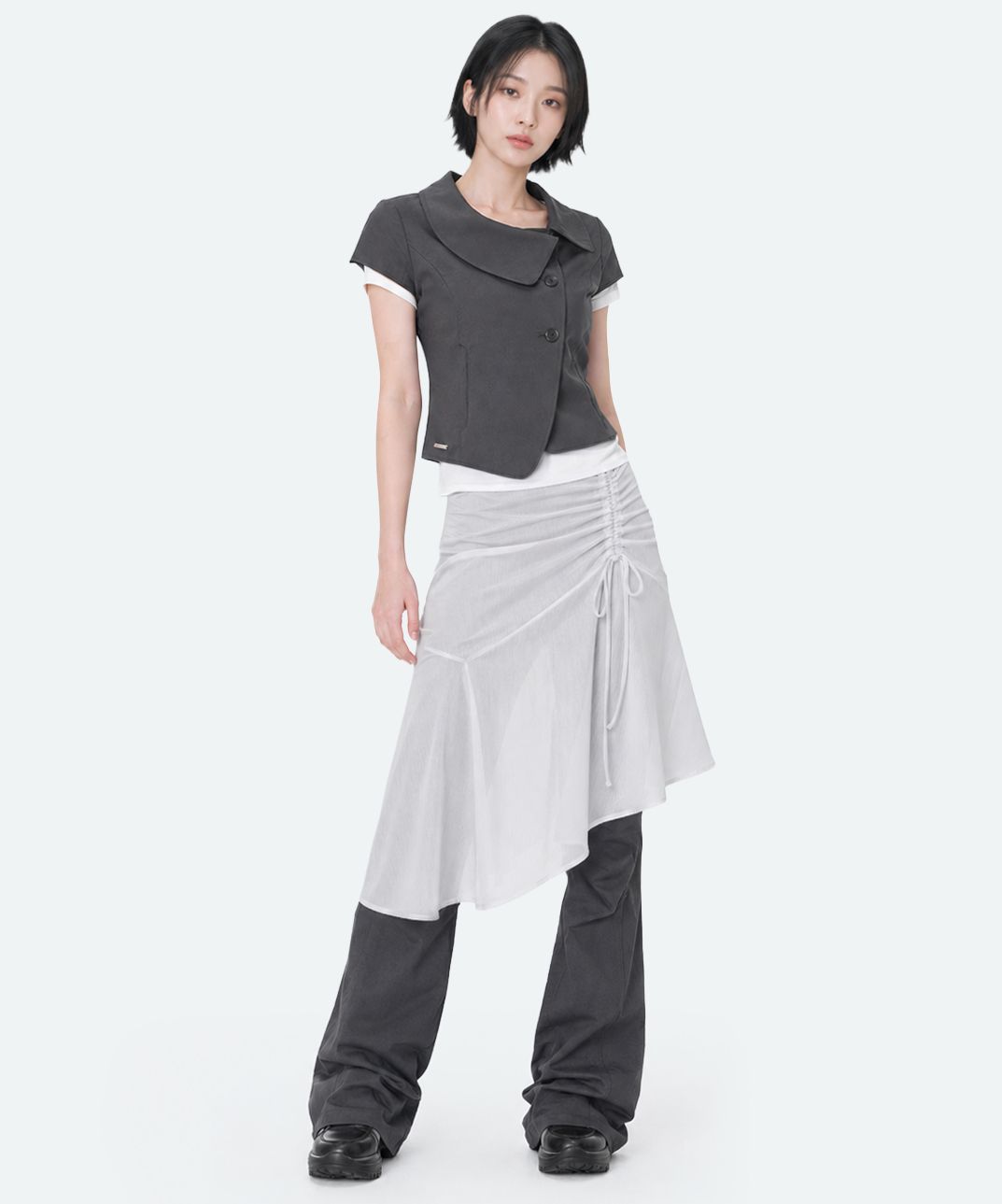 미세키서울(MISEKI SEOUL) Crop round collar jacket CHARCOAL