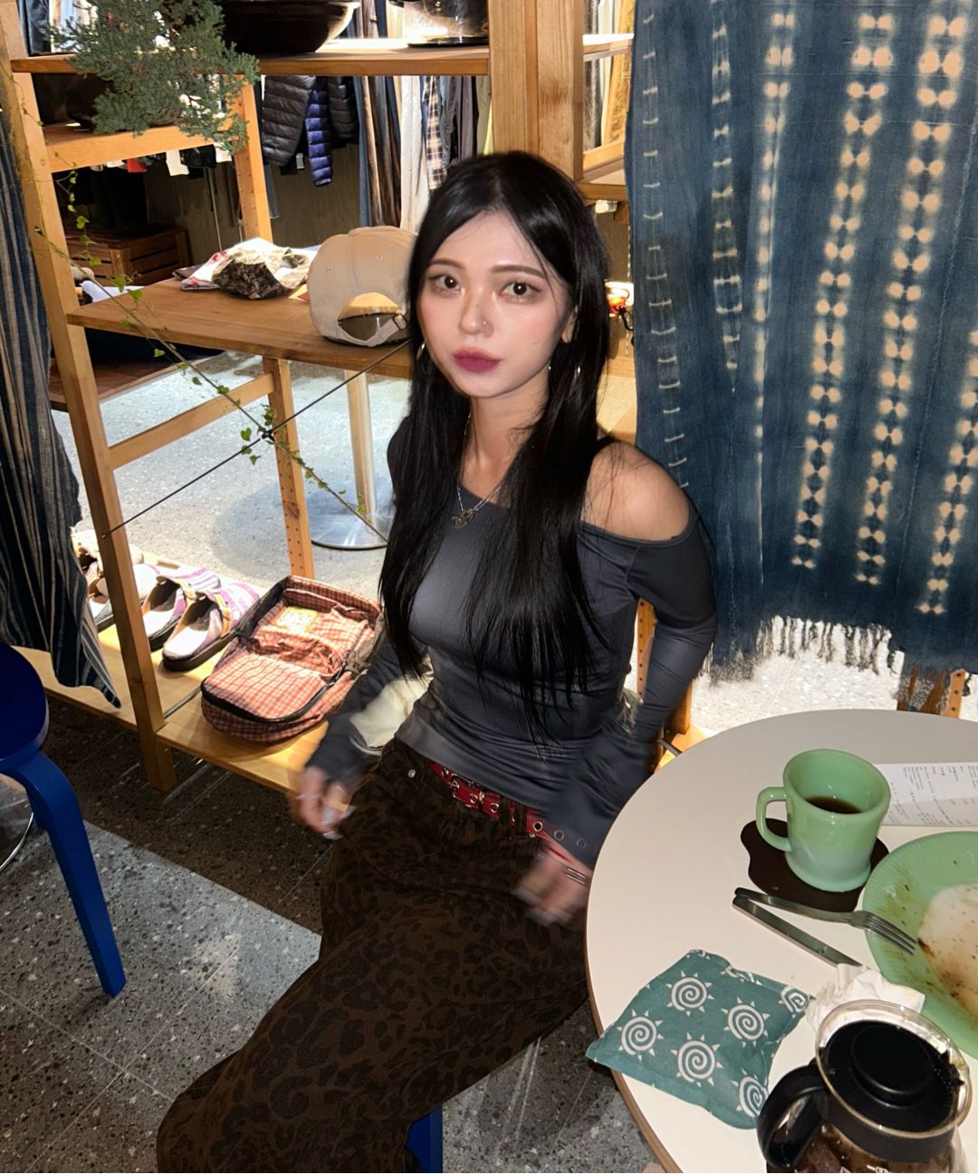 MUSINSA公式 | KHIHO レイブンフォルダブルバックルブーツグレー
