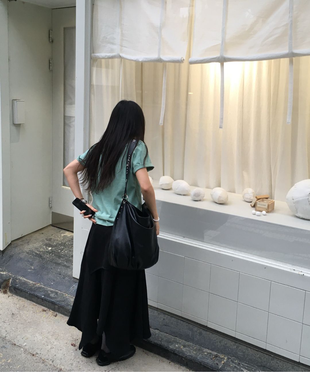 Miseki seoul Flutter folding skirt グレー 미세키서울(MISEKI SEOUL) Flutter folding Skirt CHARCOAL - 사이즈