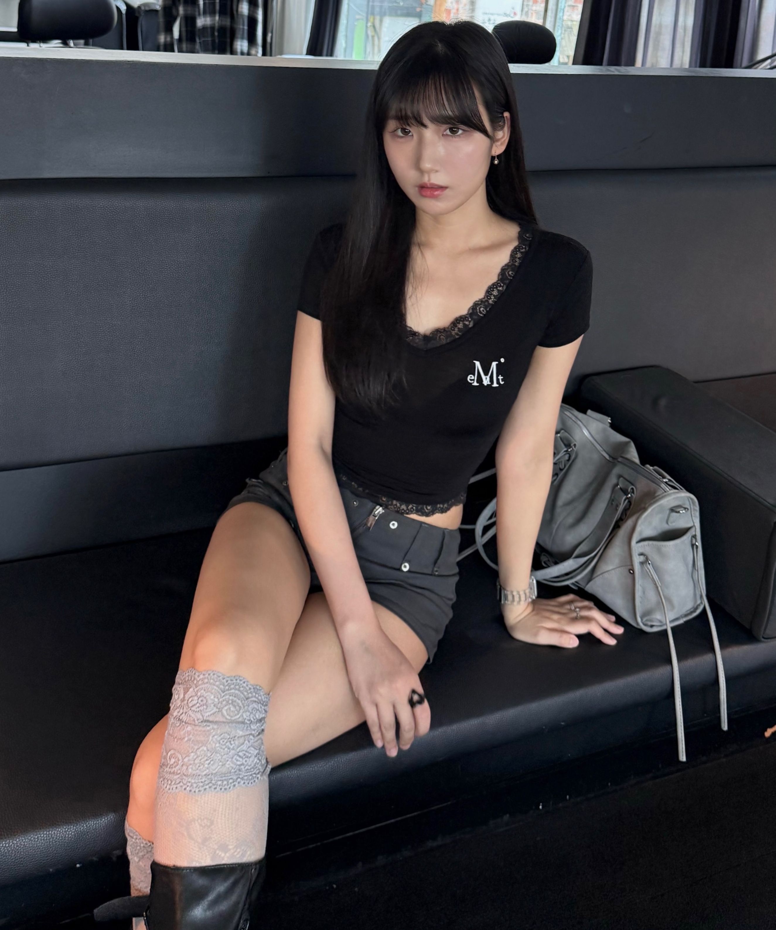 MUSINSA | ETRE AU SOMMET Napoleon Diagonal zipper short pants (Black)