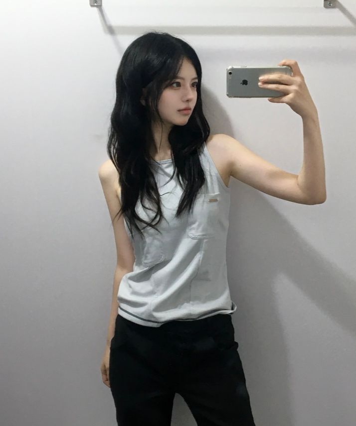 MUSINSA公式 | MISEKI SEOUL Pocket pointed sleeveless BLACK