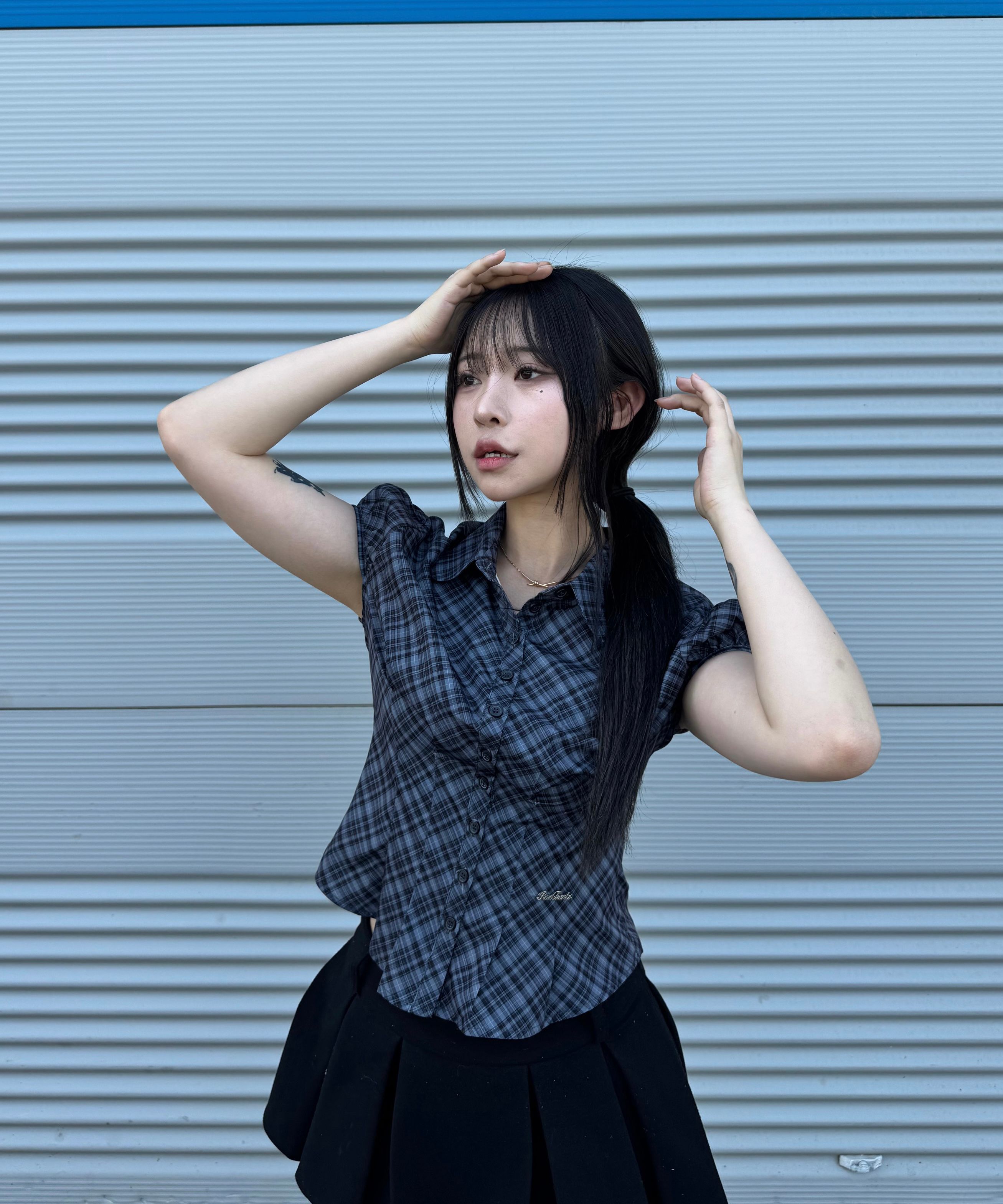 MUSINSA公式 | ROSEFRANTZ Check Puff Short Sleeve Blouse [Black]