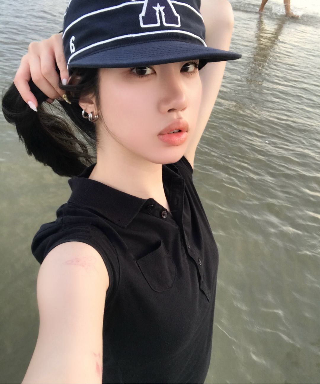 에이이에이이(AEAE) A LOGO PILLBOX CAP [NAVY] - 사이즈 & 후기 | 무신사