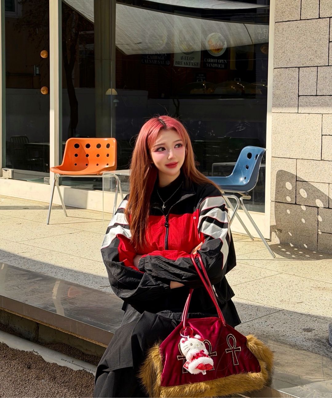 스컬프터(SCULPTOR) Fluffy Slouch Velvet Bag Burgundy - 사이즈