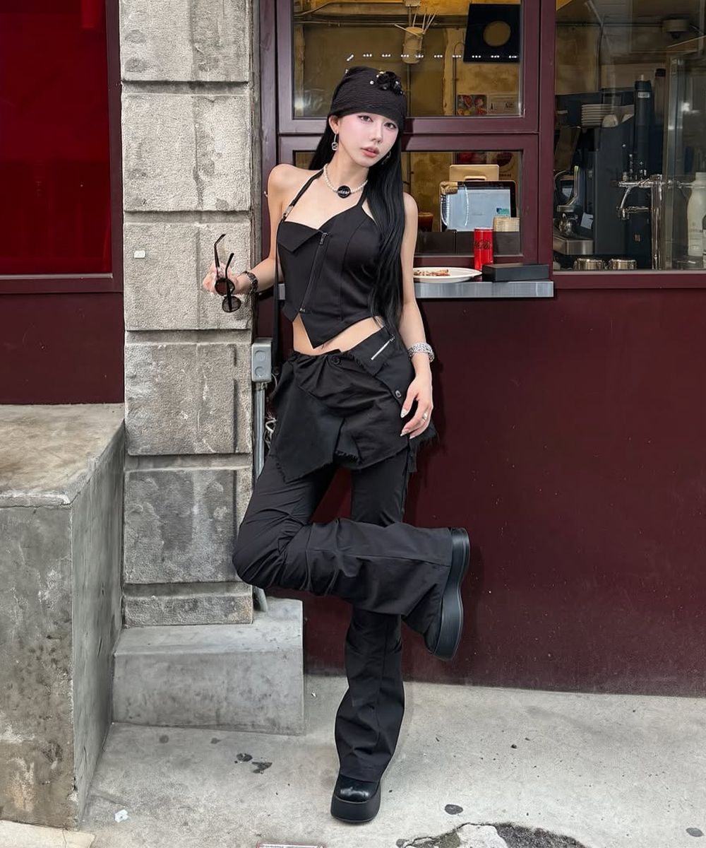 미세키서울(MISEKI SEOUL) Shirring pocket bootscut pants BLACK