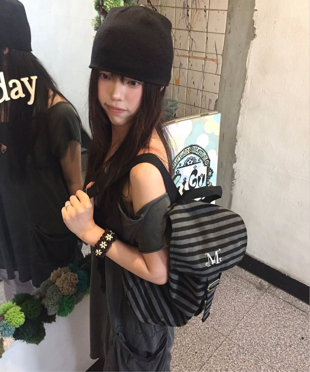 MUSINSA公式 | MUCENT ミュートストライプミニバックパック 男女共用