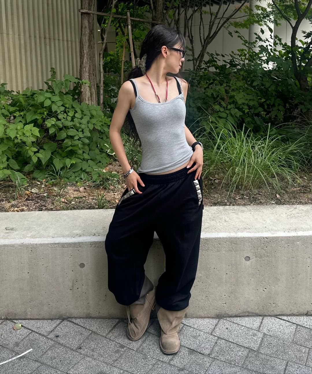 스컬프터(SCULPTOR) Napoleon Stud Sweatpants Acid Blue - 사이즈
